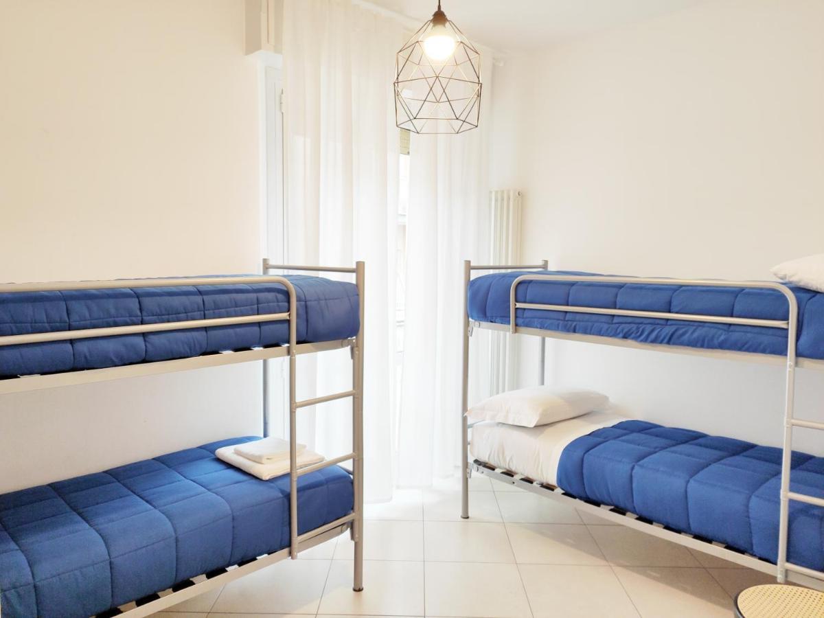 Mamma Casa Marina Center Apartments Rimini Bagian luar foto