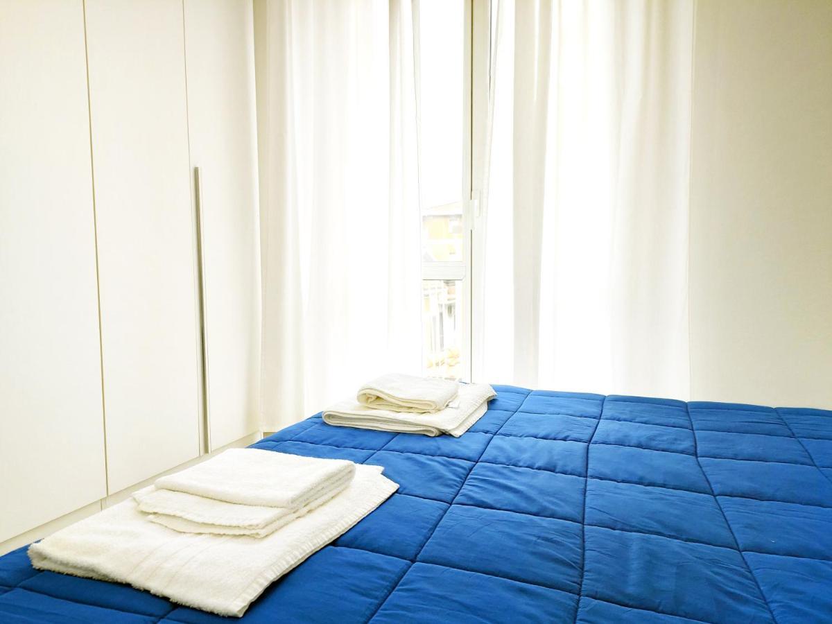 Mamma Casa Marina Center Apartments Rimini Bagian luar foto