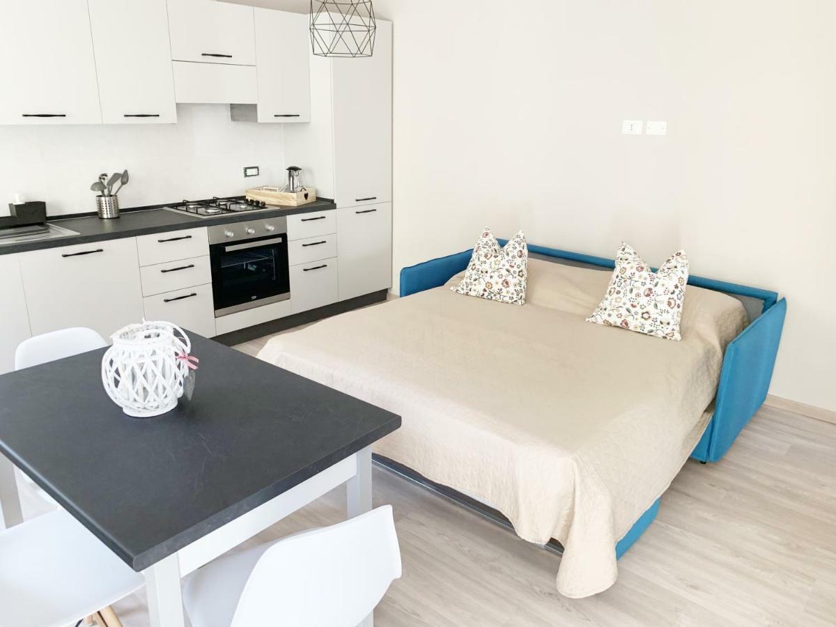 Mamma Casa Marina Center Apartments Rimini Bagian luar foto