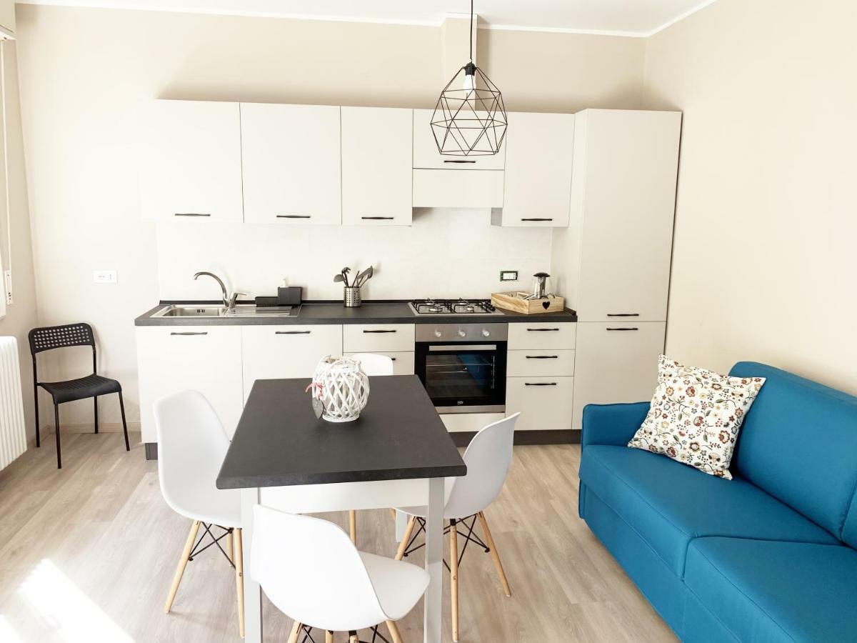Mamma Casa Marina Center Apartments Rimini Bagian luar foto