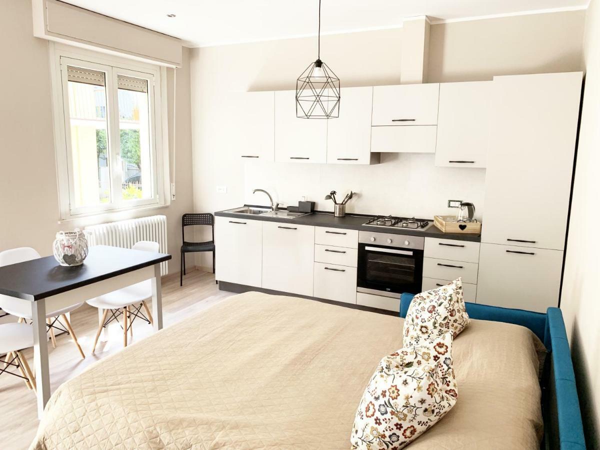 Mamma Casa Marina Center Apartments Rimini Bagian luar foto